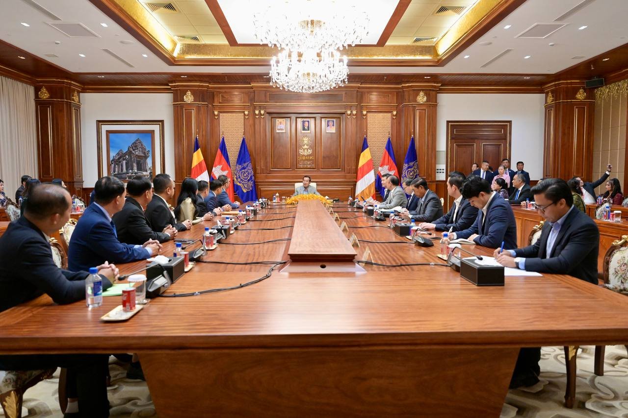 4cef3b40eb354c6fbdd0186847a70755